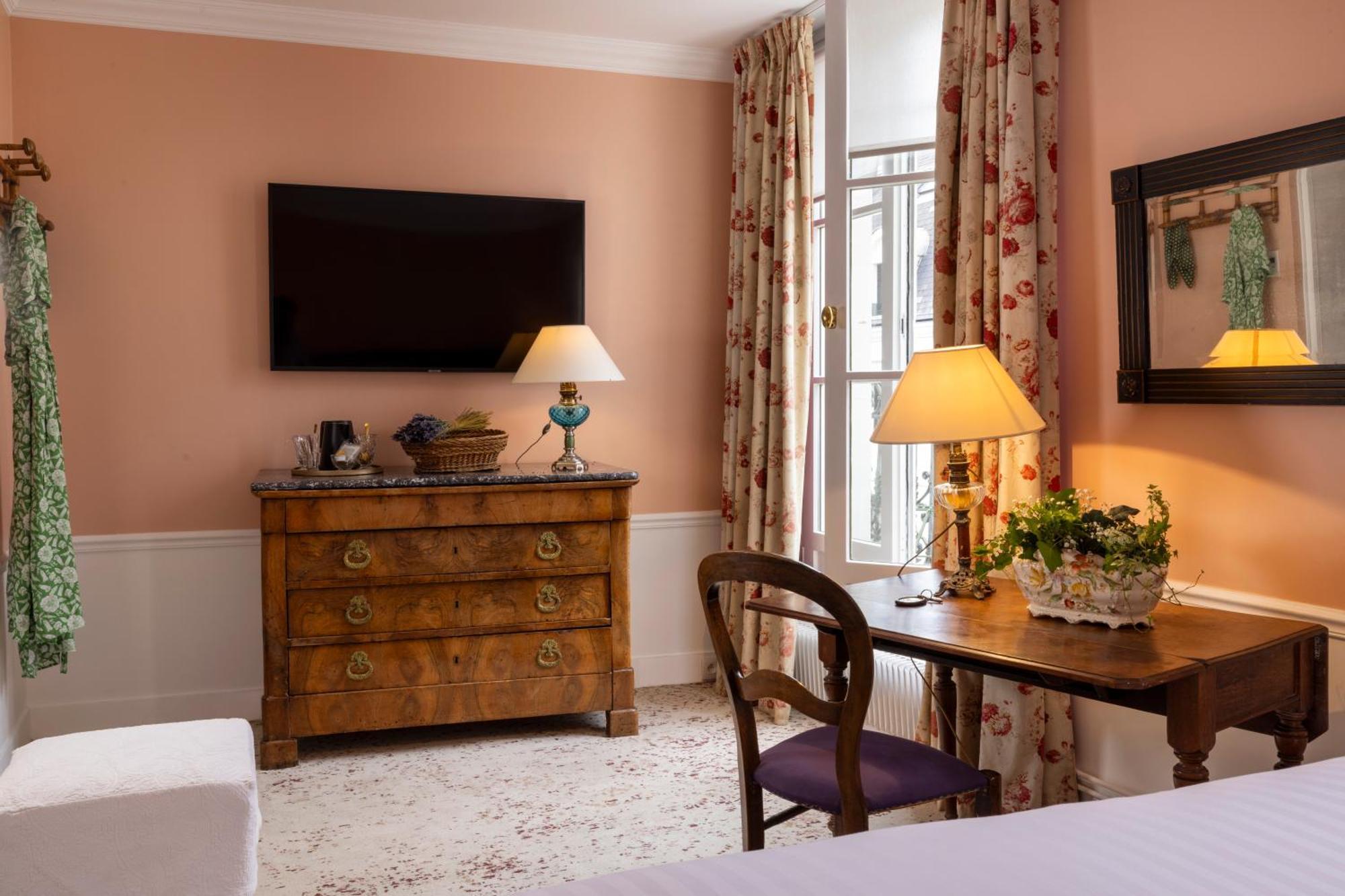 Hotel Le Saint Gregoire Париж Екстериор снимка