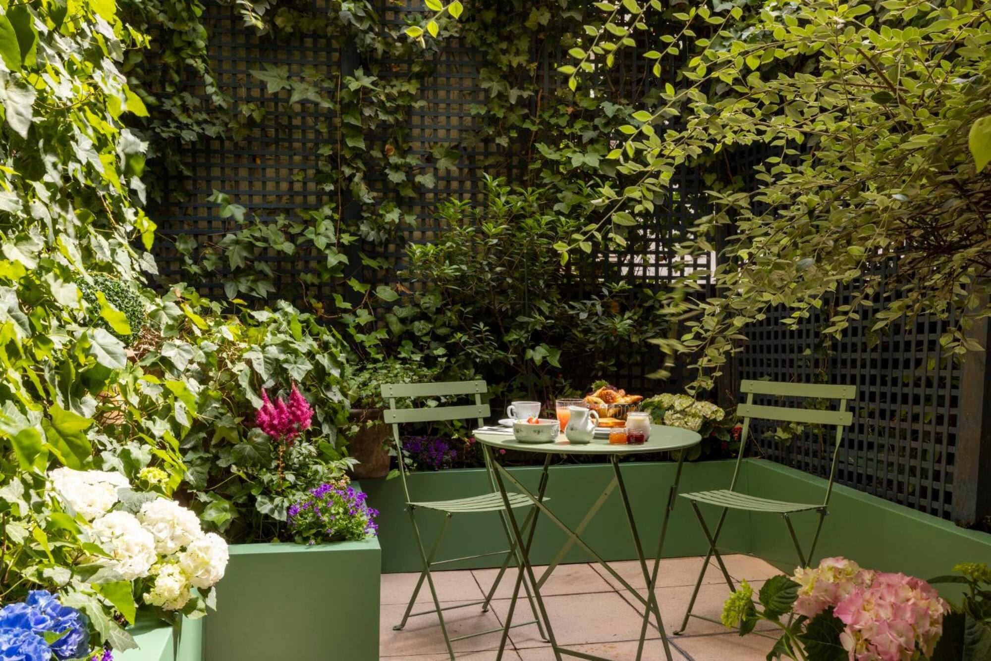 Hotel Le Saint Gregoire Париж Екстериор снимка