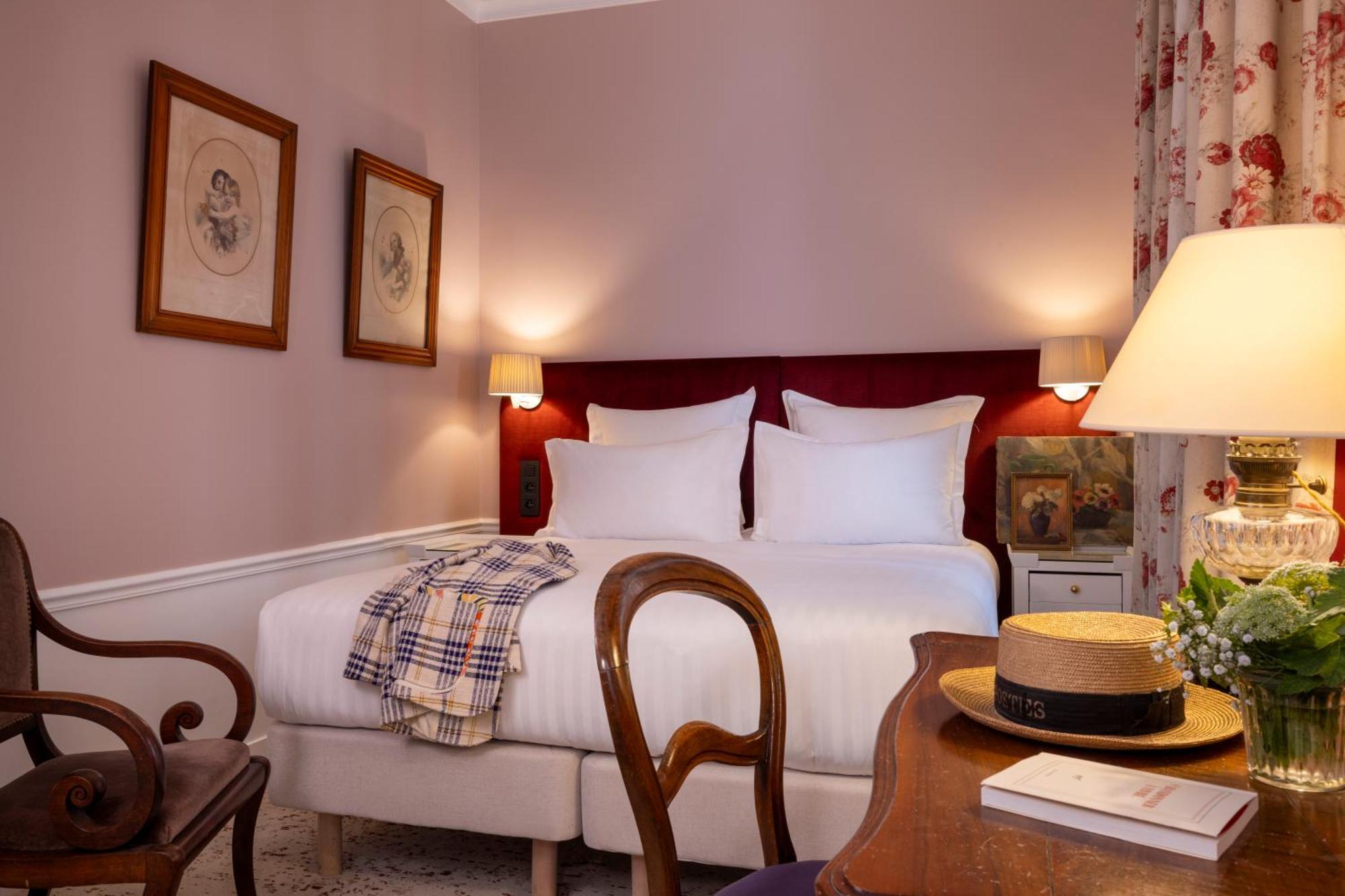 Hotel Le Saint Gregoire Париж Екстериор снимка